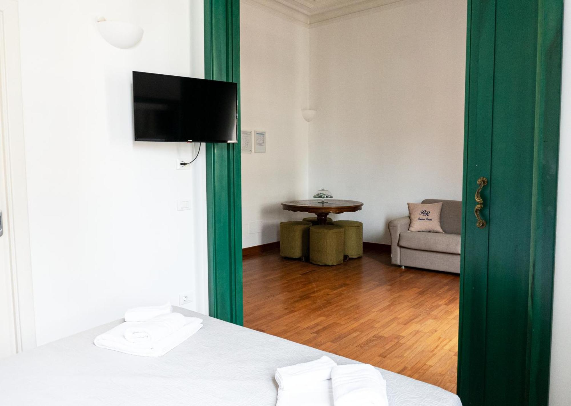 Residenza Romana Exterior photo